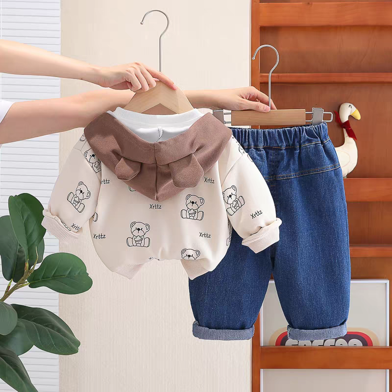 🧸 Cute Bear Print 3-Piece Kids Outfit Set – Hoodie, T-Shirt & Jeans Combo