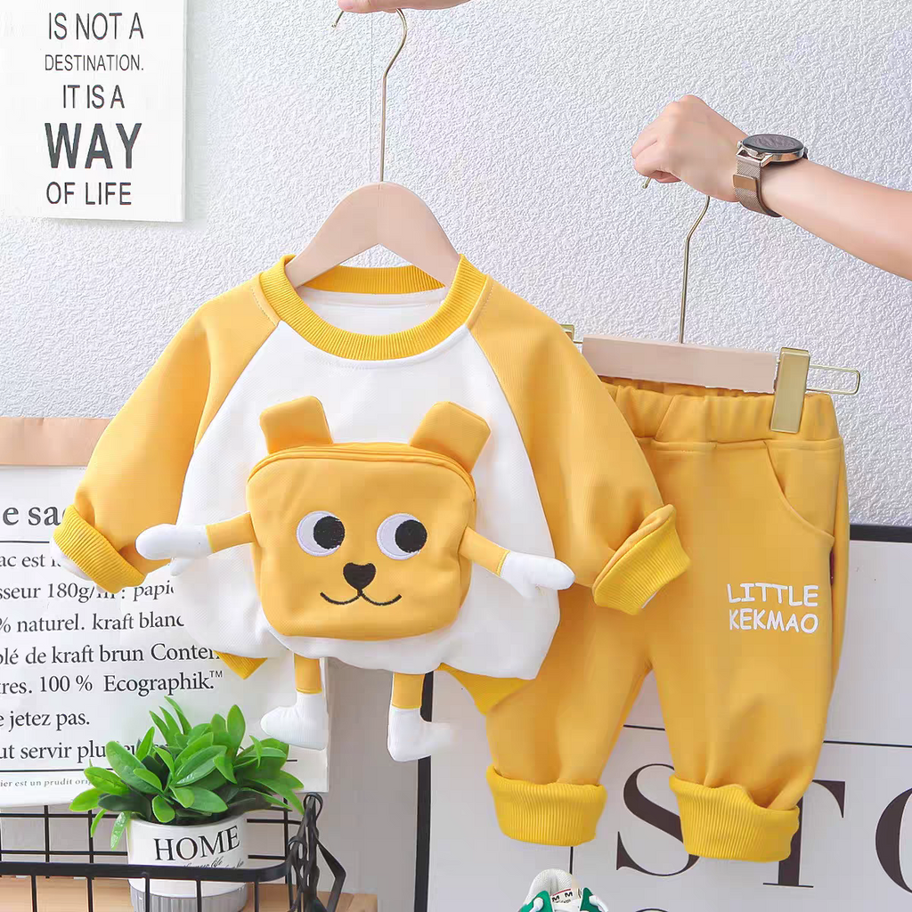 🐻 Fun Cartoon Face Kids Co-ord Set – Soft Sweatshirt & Jogger Pants