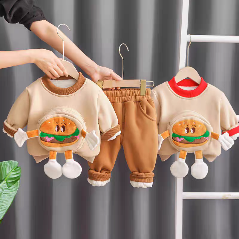 🌟👶 Fun Burger Character Kids Tracksuit - Soft Fleece Lined Sweatshirt & Pants Set for Little Ones!