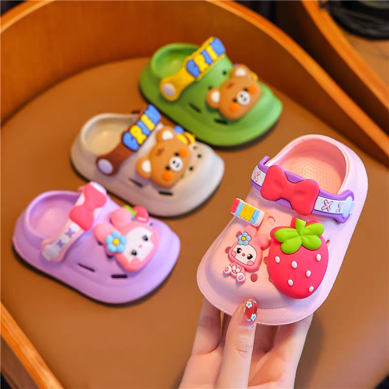 Premium Unisex Kids Clogs – Ultra-Lightweight Anti-Slip Cartoon Sandals for Boys & Girls